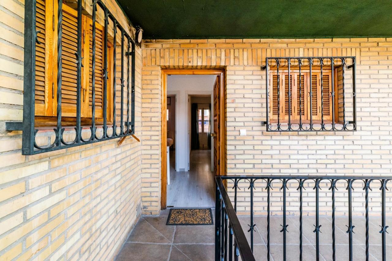 Precioso Apartamento Con Parking En Granada, Granada