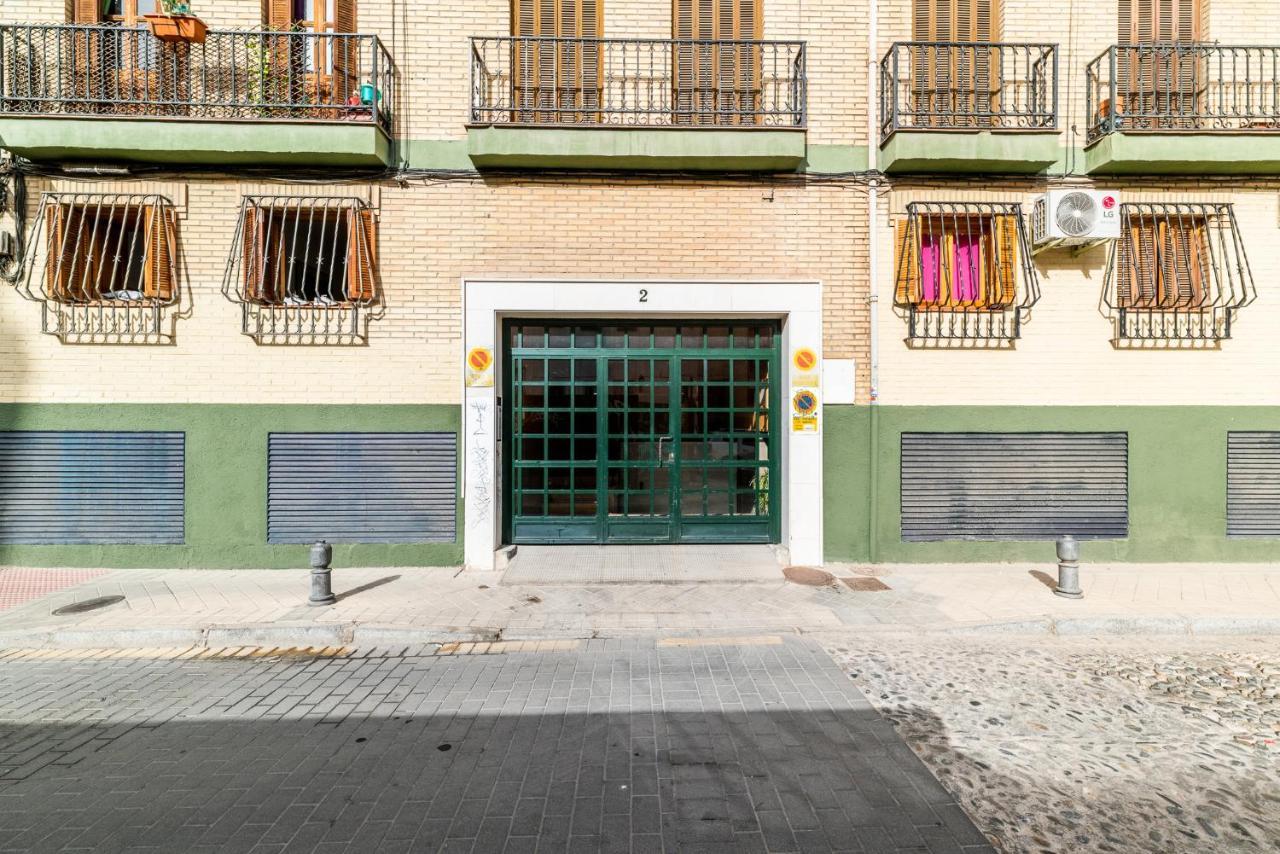 Precioso Apartamento Con Parking En Granada — Fotos 1